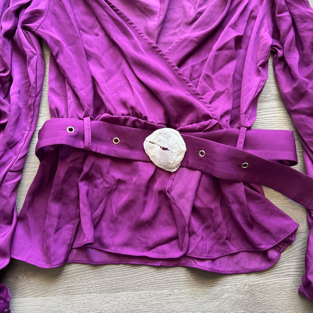 VENUS Blouse with Belt - Picture 5 of 8
